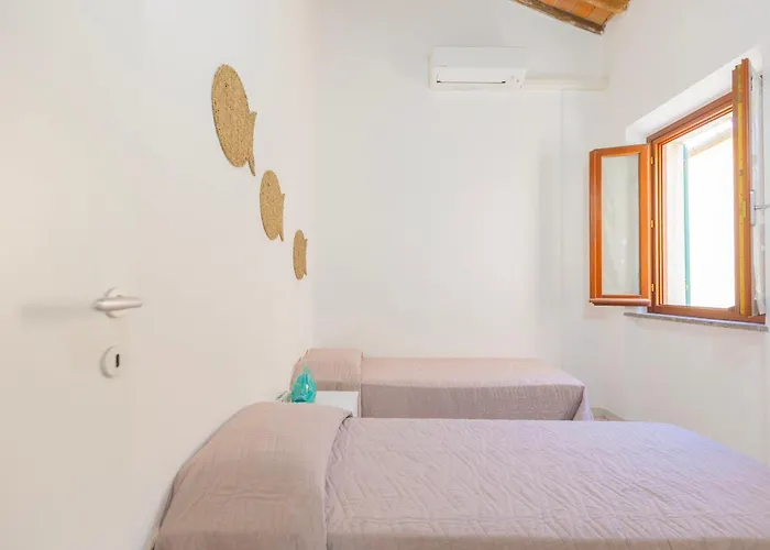 La Casina Di Mirella By Elbasummer Apartment