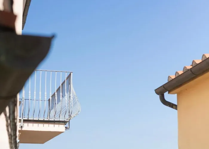 Apartment La Casina Di Mirella By Elbasummer *